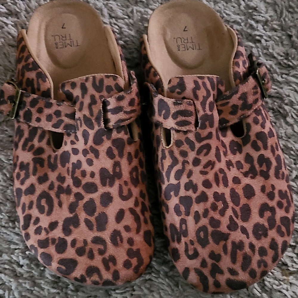 Cheetah print croc style shoes